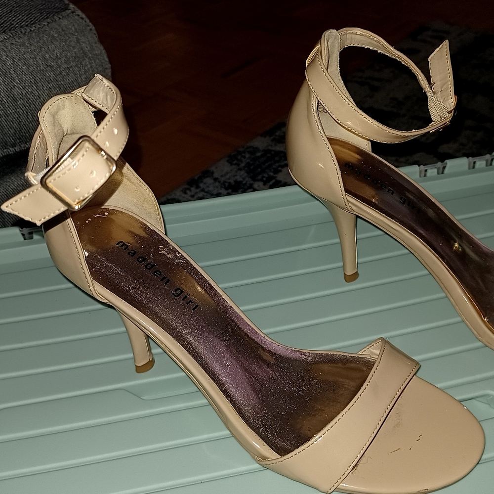 Shoes - Picture 2 of 2